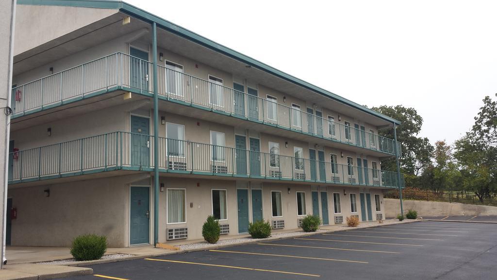 Days Inn By Wyndham Harrison Extérieur photo