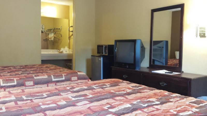 Days Inn By Wyndham Harrison Extérieur photo
